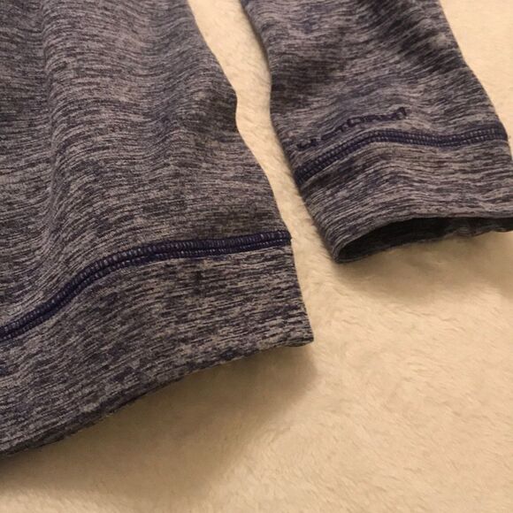 Under Armour Purple & Pink Hoodie - Size YXL - Picture 9 of 11